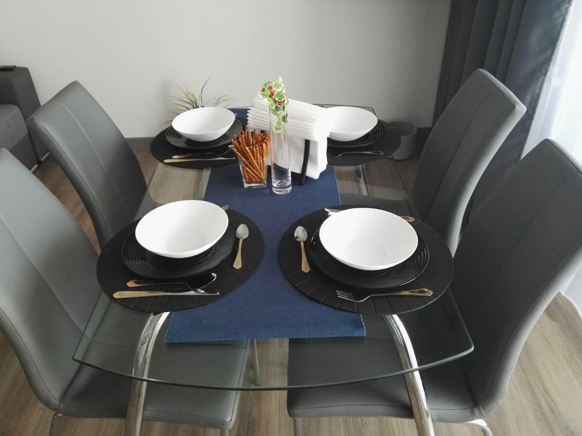 Apartment Nadmorski - Kompleks Piec Morz Z Basenem